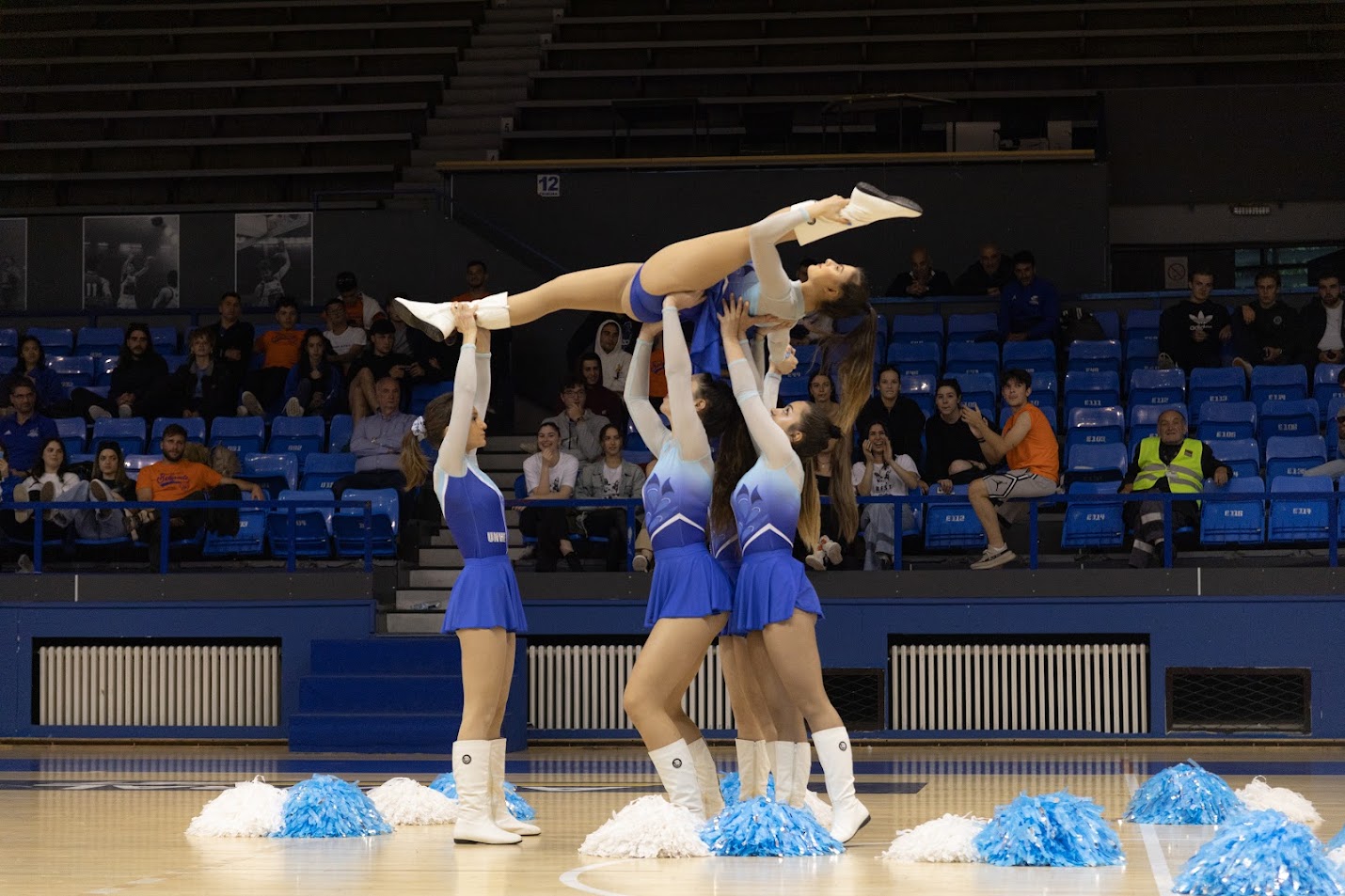 Cheerleading performance on final day